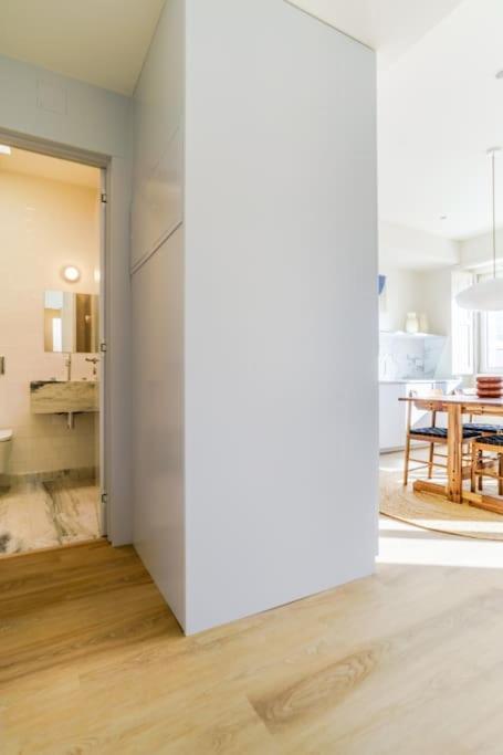 Modern & Bright - Faro Mercado Apt 22 ภายนอก รูปภาพ