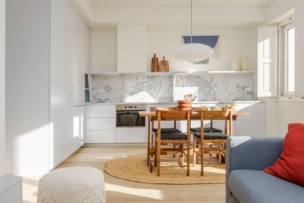Modern & Bright - Faro Mercado Apt 22 ภายนอก รูปภาพ