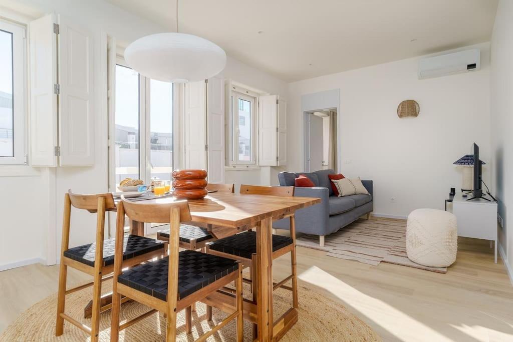 Modern & Bright - Faro Mercado Apt 22 ภายนอก รูปภาพ