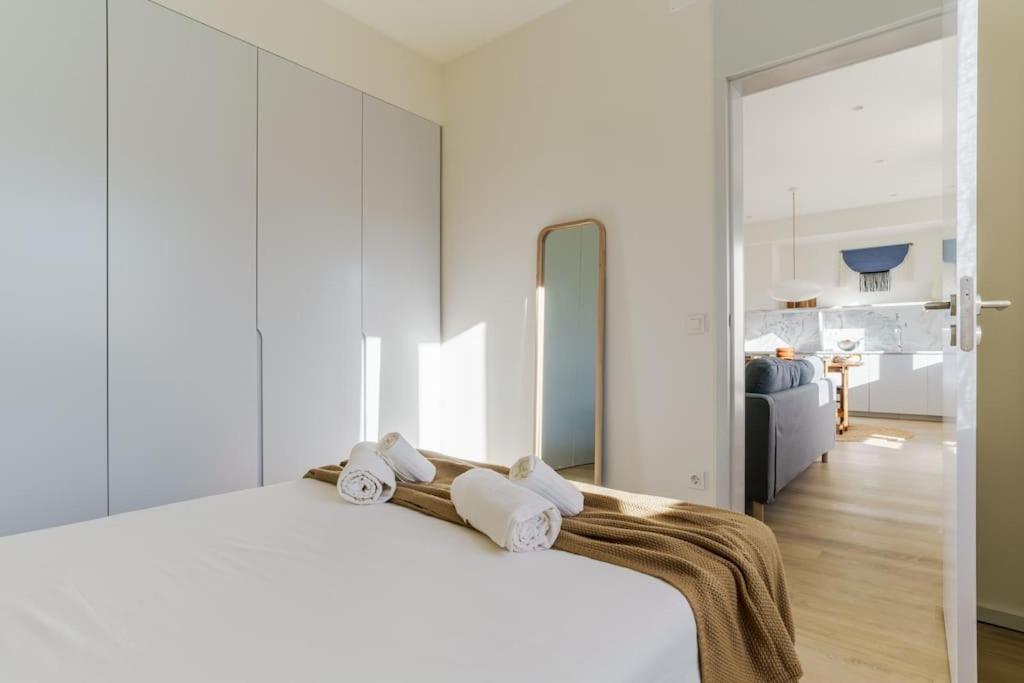 Modern & Bright - Faro Mercado Apt 22 ภายนอก รูปภาพ