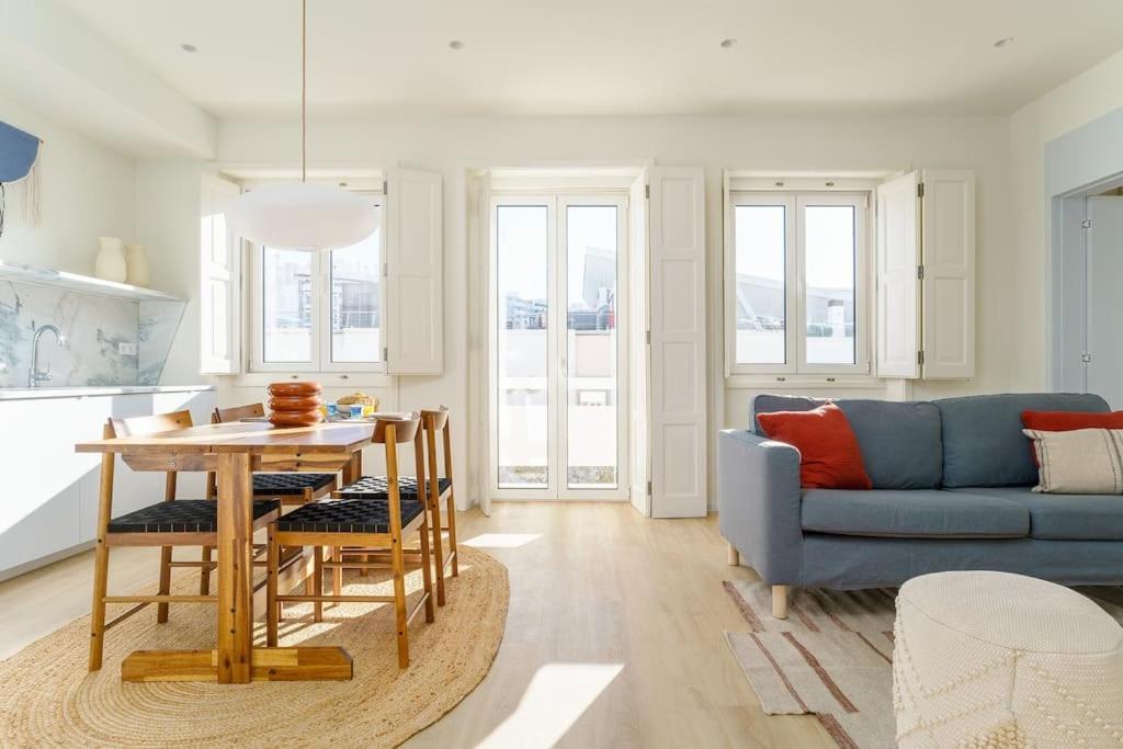 Modern & Bright - Faro Mercado Apt 22 ภายนอก รูปภาพ